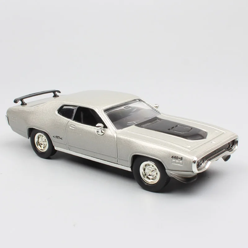 1:43 Scale Chrysler Plymouth GTX Road Runner fast and furious diecast vehicles Muscle race cars models 1971 miniatures for kids
1:43 Scale Chrysler Plymouth GTX Road Runner fast and furious diecast vehicles Muscle race cars models 1971 miniatures for kids