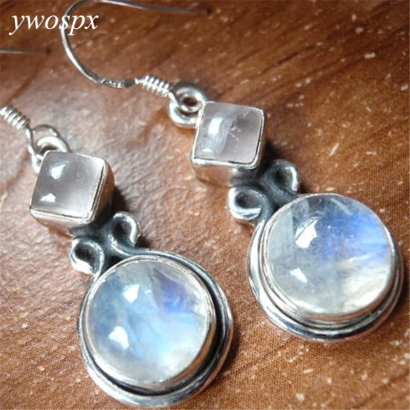YWOSPX Vintage Imitation Moonstone Silver Color Dangle Earrings for Women Jewelry Wedding Engagement Drop Earring Gifts Y30
YWOSPX Vintage Imitation Moonstone Silver Color Dangle Earrings for Women Jewelry Wedding Engagement Drop Earring Gifts Y30