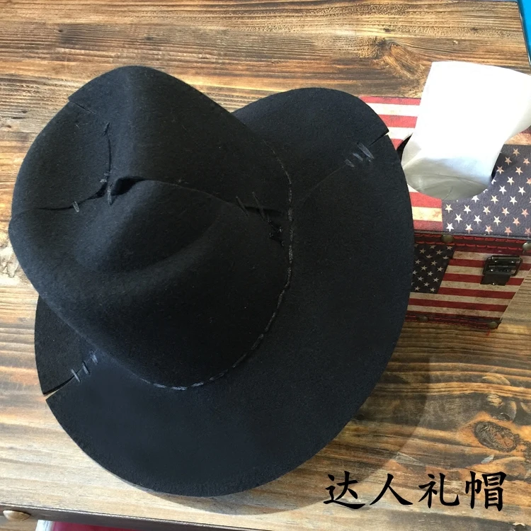 Europe and the United States black metal logo cut suture hat retro nostalgia edition female hat stitching wide-brim hats
Europe and the United States black metal logo cut suture hat retro nostalgia edition female hat stitching wide-brim hats