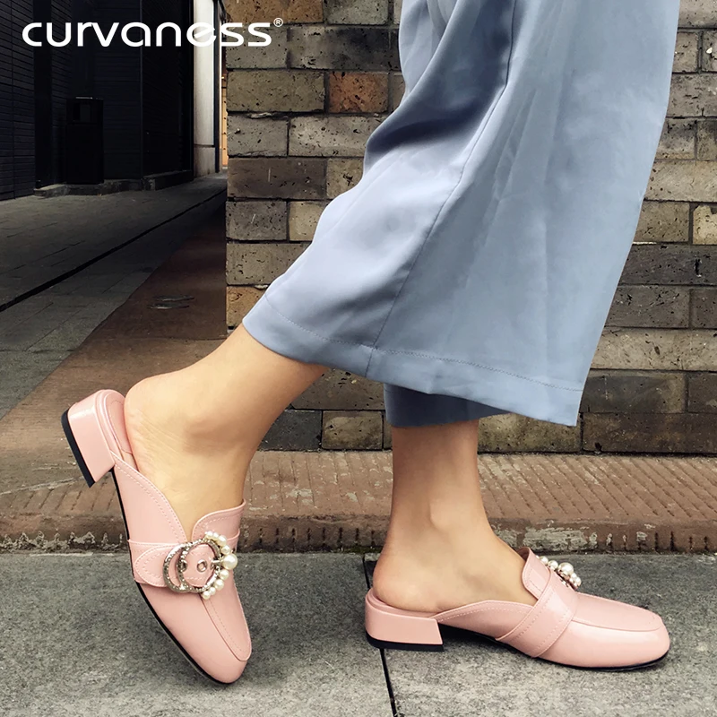 Curvaness 2019 Fashion Square Toe Women's Low Pumps Hoof Heel Calzado Novelty Pearl Metal Decoration Female's Heels
Curvaness 2019 Fashion Square Toe Women's Low Pumps Hoof Heel Calzado Novelty Pearl Metal Decoration Female's Heels