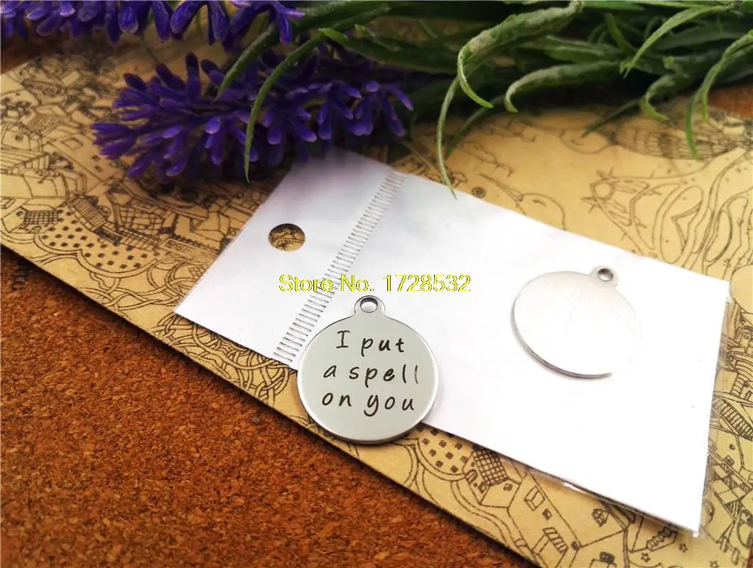 10pcs-stainless steel Charms "I put a spell on you " DIY Charms Pendants for necklace/bracelet/keychain DIY jewelry
10pcs-stainless steel Charms "I put a spell on you " DIY Charms Pendants for necklace/bracelet/keychain DIY jewelry
