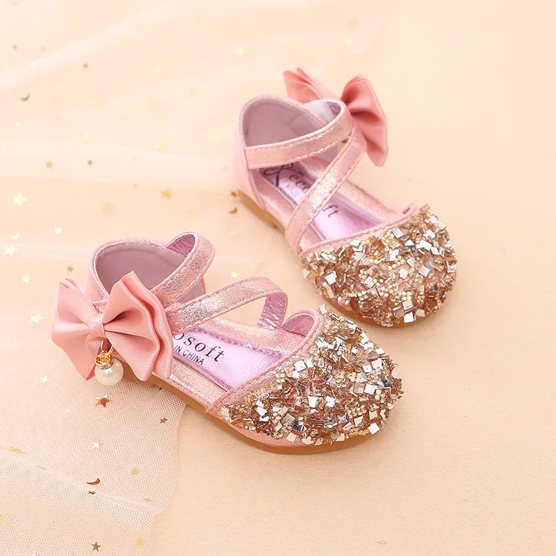 European Lovely Soft comfortable breathable summer shoes baby girls flower bling beautiful girls sandals cute elegant baby shoes
European Lovely Soft comfortable breathable summer shoes baby girls flower bling beautiful girls sandals cute elegant baby shoes
