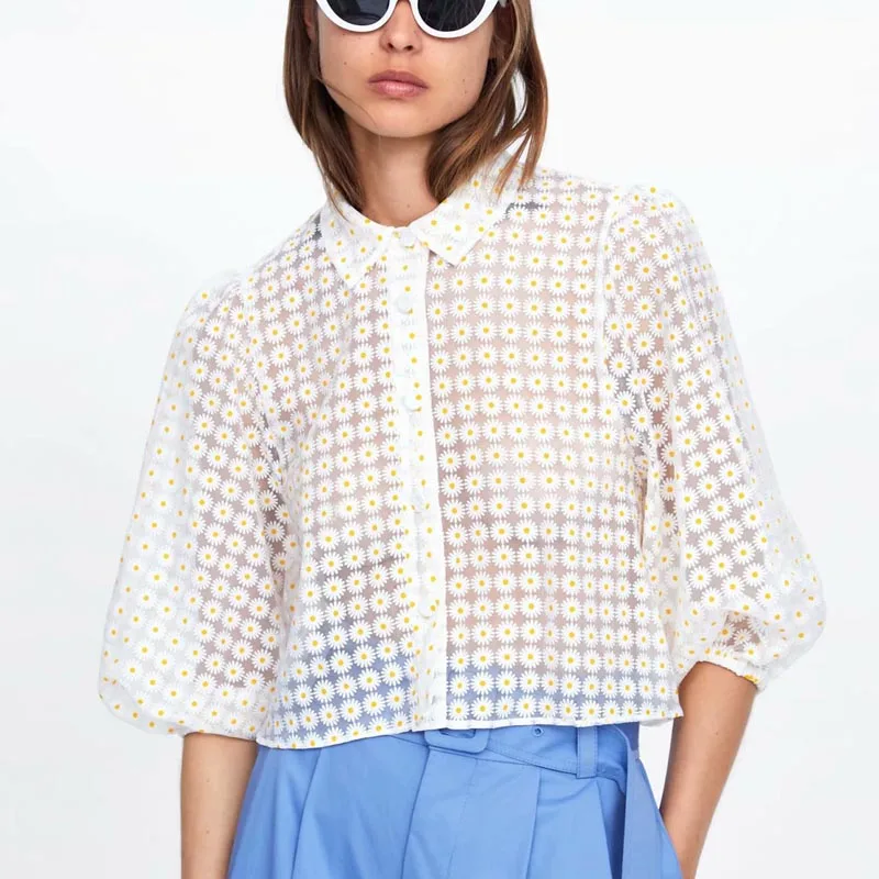 CS932 European Design Chic Daisy Floral Print Transparent Shirts Turn Down Collar Short Design Blouse Tops
CS932 European Design Chic Daisy Floral Print Transparent Shirts Turn Down Collar Short Design Blouse Tops