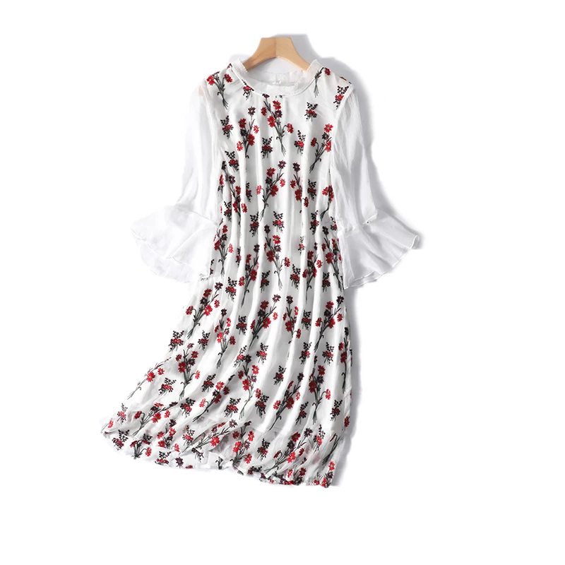 New Seven minutes long lotus leaf in the sleeve cuff a line dress embroidery silk a8579
New Seven minutes long lotus leaf in the sleeve cuff a line dress embroidery silk a8579