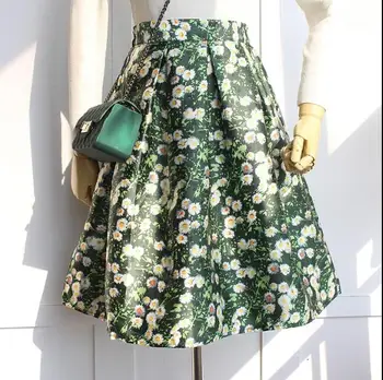 Autumn New 50s 60s Vintage Women Big Swing Floral Print Midi Pleated A-Line High Waist Tutu Skirt Faldas Retro Pastorale Skirt
Autumn New 50s 60s Vintage Women Big Swing Floral Print Midi Pleated A-Line High Waist Tutu Skirt Faldas Retro Pastorale Skirt