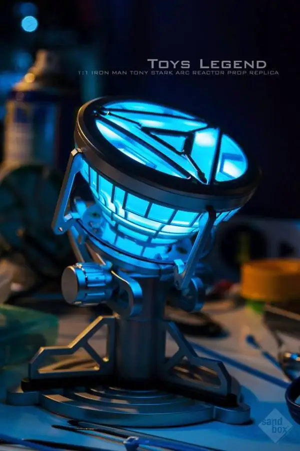 MCR Anime 1:1 scale Iron Man Arc Reactor with LED Light action figure toys Christmas gift Collectible Model
MCR Anime 1:1 scale Iron Man Arc Reactor with LED Light action figure toys Christmas gift Collectible Model