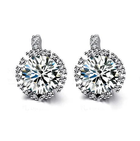 Shining White Cubic Zirconia Stone Silver Stud Earrings Elegant Wedding Jewelry Best Gift For Her (EA102568)
Shining White Cubic Zirconia Stone Silver Stud Earrings Elegant Wedding Jewelry Best Gift For Her (EA102568)
