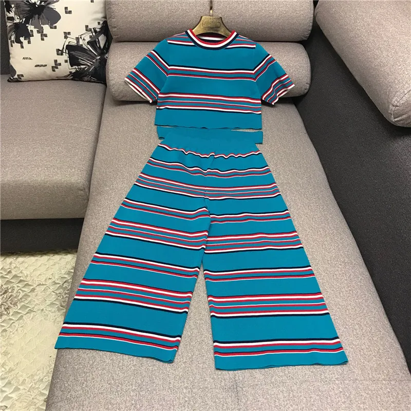 Luxury Designer Brand Women's Knitted Sets for Women O Neck Contrast Striped Knitted Top and Knitted Pants 2PCS Set
Luxury Designer Brand Women's Knitted Sets for Women O Neck Contrast Striped Knitted Top and Knitted Pants 2PCS Set