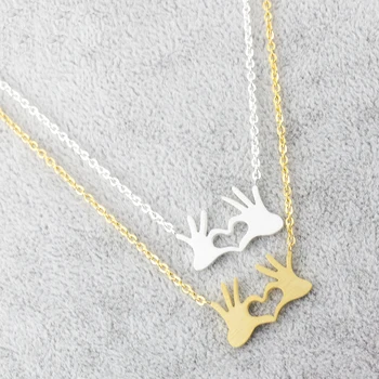 10pcs Double Half Heart Stainless Steel Chain Necklace Mothers Day Gift Finger Love Women Choker With Pendants Jewelry
10pcs Double Half Heart Stainless Steel Chain Necklace Mothers Day Gift Finger Love Women Choker With Pendants Jewelry