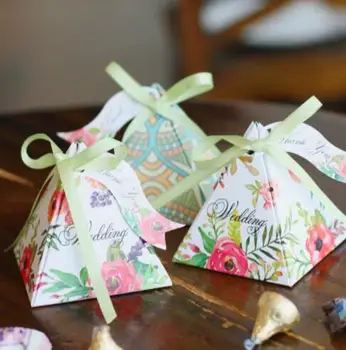 Free shipping High-quality Pyramid Candy Boxes Wedding favors Gift Box Wedding Party Favor Decoration 100pcs/lot
Free shipping High-quality Pyramid Candy Boxes Wedding favors Gift Box Wedding Party Favor Decoration 100pcs/lot