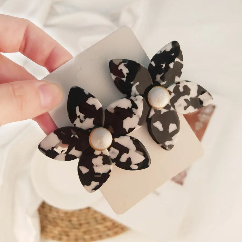 Vintage Acetic Resin Earrings Flower for Women 2019 Big Acrylic Earings Black for Girls Fashion Elegant Summer Jewelry Brincos (6)