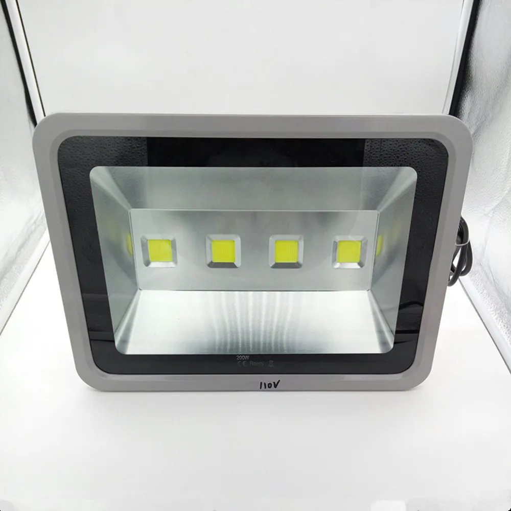 High power LED power saving floodlight lamp outside the 200W waterproof lawn landscape illumination lamp
High power LED power saving floodlight lamp outside the 200W waterproof lawn landscape illumination lamp