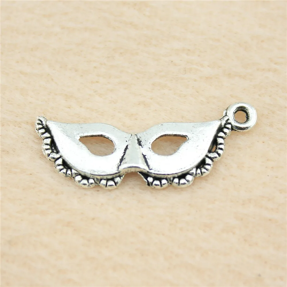 57pcs/lot 31*12mm ancient silver Mask charm Pendants DIY jewelry for bracelet necklace earring
57pcs/lot 31*12mm ancient silver Mask charm Pendants DIY jewelry for bracelet necklace earring