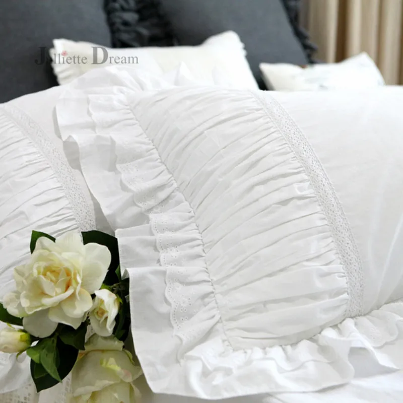 2pcs Luxury pillow case Top handmade wrinkle pillow cover European fashion lace pillow cases pillow sham Romantic bed pillowcase
2pcs Luxury pillow case Top handmade wrinkle pillow cover European fashion lace pillow cases pillow sham Romantic bed pillowcase