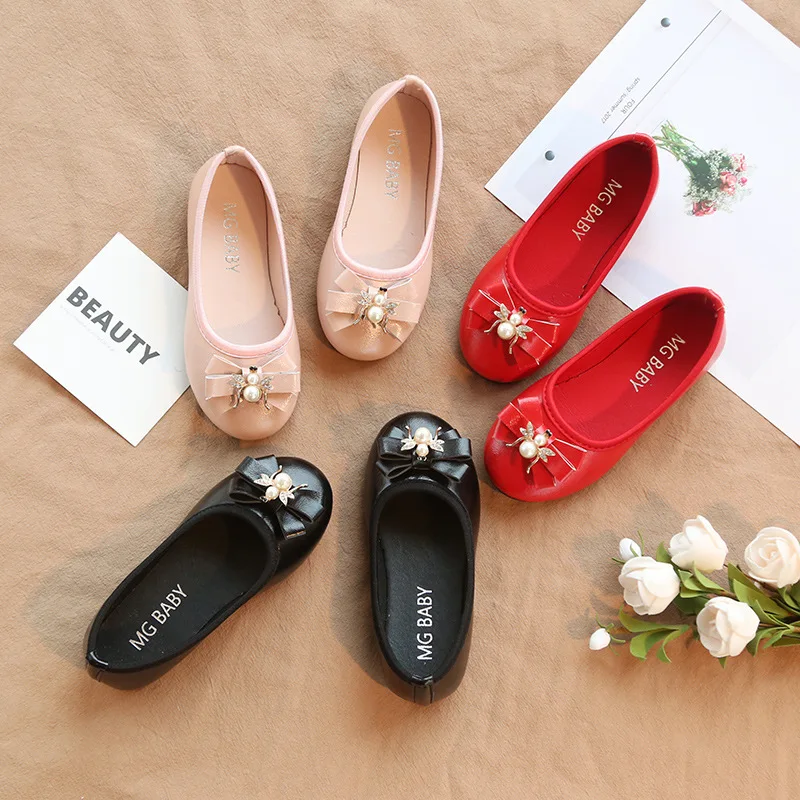 Children Shoes Princess Girls Shoes Hot Sale Kids Sneakers Patent Leather Fashion Girls Flat Dance Shoes Party Girls Shoes
Children Shoes Princess Girls Shoes Hot Sale Kids Sneakers Patent Leather Fashion Girls Flat Dance Shoes Party Girls Shoes