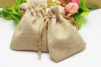 50pcs/lot 7*9cm,natural colour Jute Bag Drawstring Gift Bag Incense Storage Linen Bag Cosmetic Jewel Accessories Packaging Bag
50pcs/lot 7*9cm,natural colour Jute Bag Drawstring Gift Bag Incense Storage Linen Bag Cosmetic Jewel Accessories Packaging Bag