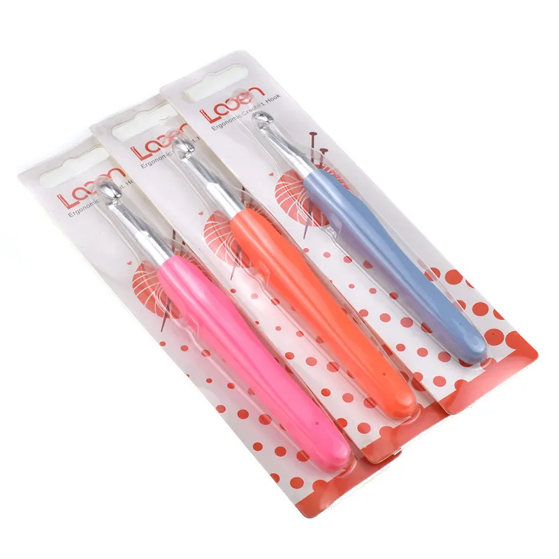 Huge Size 8.0mm 9.0mm 10.0mm Comfortable Grip Handle Crochet Hook Yarn Weave Knitting Needles For Women Carpet Hat Scarf Tools (4)