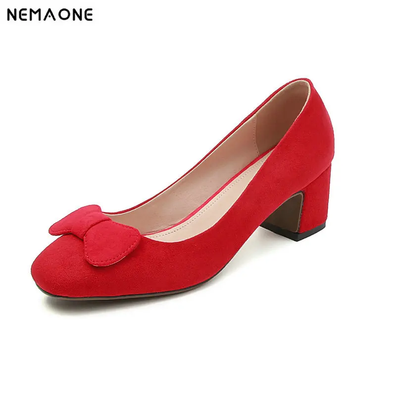 2019 Brand Lady Pump Handmade Thick Heel Round Toe Pure Color Heel Party Career Fashion Mature Shoes Women Large Size 42 43
2019 Brand Lady Pump Handmade Thick Heel Round Toe Pure Color Heel Party Career Fashion Mature Shoes Women Large Size 42 43