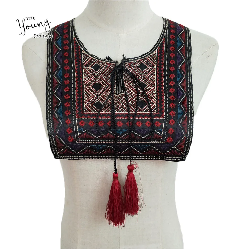 New arrive Ethnic style Embroidery Lace neckline neck Collar applique sewing Craft fabric DIY clothing accessories scrapbooking
New arrive Ethnic style Embroidery Lace neckline neck Collar applique sewing Craft fabric DIY clothing accessories scrapbooking