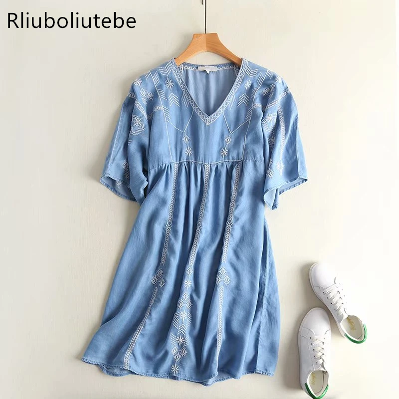 High Waist Loose Soft Denim Dress Women Embroidered Light Blue V Neck Raglan Sleeves Summer Jeans Dresses Casual Cotton Cute
High Waist Loose Soft Denim Dress Women Embroidered Light Blue V Neck Raglan Sleeves Summer Jeans Dresses Casual Cotton Cute
