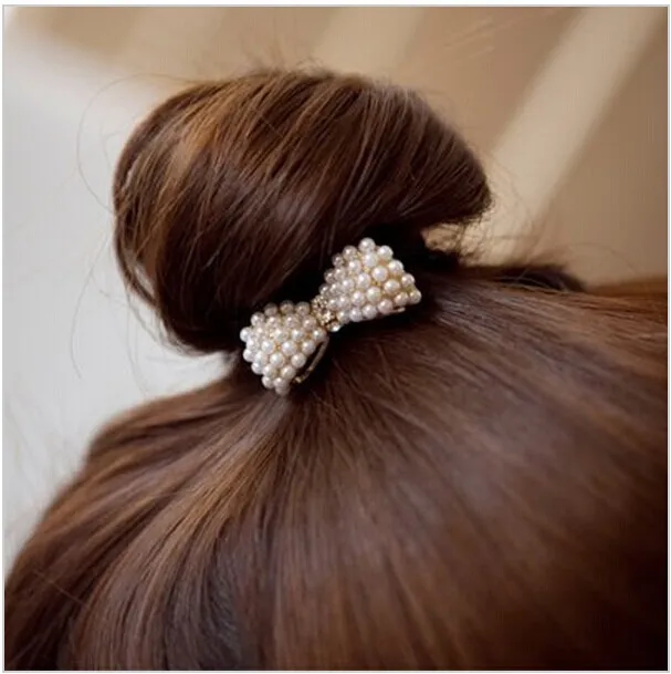 New Sweet White Pearl Rhinestone Bow Knot Hairbands Elastic Hair bands for Girls Woman JWD03
New Sweet White Pearl Rhinestone Bow Knot Hairbands Elastic Hair bands for Girls Woman JWD03