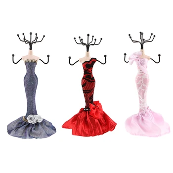 Elegant Lady Figure Mannequin Jewelry Stand Rack Hanging Ring Showcase For Displaying Lady Rings Necklace Earrings Bracelets
Elegant Lady Figure Mannequin Jewelry Stand Rack Hanging Ring Showcase For Displaying Lady Rings Necklace Earrings Bracelets