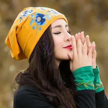 Hat Female Casual Women knitted Cotton solid Embroidery soft Women's 4 Season Hats for women caps Skullies Beanies WJ265
Hat Female Casual Women knitted Cotton solid Embroidery soft Women's 4 Season Hats for women caps Skullies Beanies WJ265