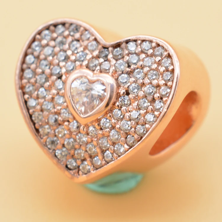 43 Fine zircon inlaid heart - shaped rose gold silver ornaments bracelet accessories silver jewelry
43 Fine zircon inlaid heart - shaped rose gold silver ornaments bracelet accessories silver jewelry
