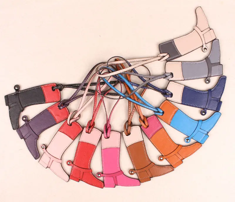Famous Brand Designer Handmade Fashion Cap Hat Boot Shoe Faux PU Leather Keychain Women Bag Charm Backpack Pendant
Famous Brand Designer Handmade Fashion Cap Hat Boot Shoe Faux PU Leather Keychain Women Bag Charm Backpack Pendant