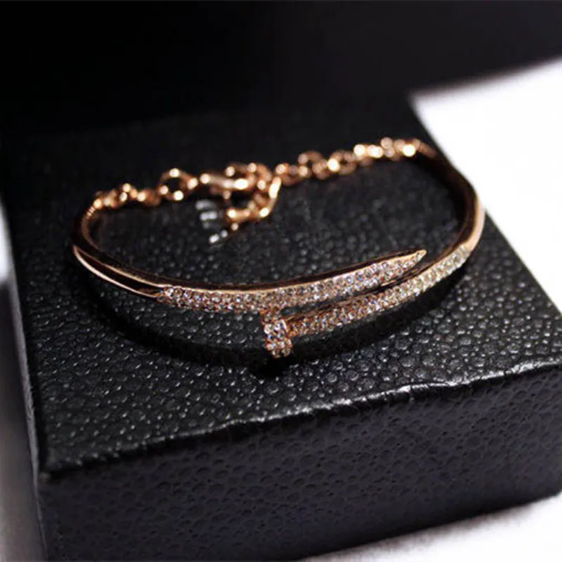 CX-Shirling Shiny Rhinestones Nail Bracelets Bangle Women Punk Crystal Rivet Color Keeping Fine Bracelet Color Keeping Quality
CX-Shirling Shiny Rhinestones Nail Bracelets Bangle Women Punk Crystal Rivet Color Keeping Fine Bracelet Color Keeping Quality