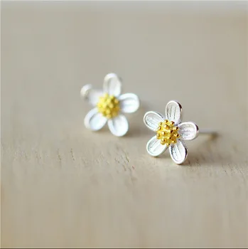 Flyleaf Elegant Flowers 100% 925 Sterling Silver Stud Earrings For Women Hypoallergenic Fashion lady jewelry
Flyleaf Elegant Flowers 100% 925 Sterling Silver Stud Earrings For Women Hypoallergenic Fashion lady jewelry