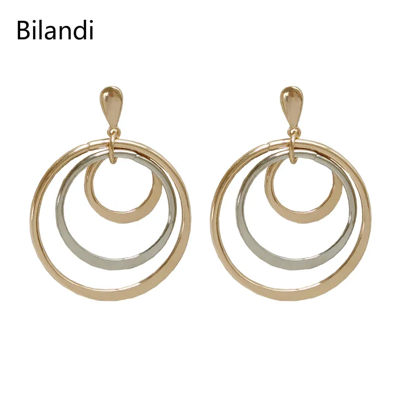 Japanese And Korean Trend Metal Earrings Simple Geometry Big Round Small Round Rocking Earrings for women Jewelry
Japanese And Korean Trend Metal Earrings Simple Geometry Big Round Small Round Rocking Earrings for women Jewelry