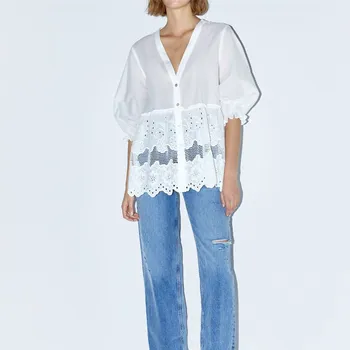 Women V-neck Hollow Out Lace Long Blouse 2019 Summer Fashion Lantern Sleeve Embroidery Shirts Causal Loose Solid Tops
Women V-neck Hollow Out Lace Long Blouse 2019 Summer Fashion Lantern Sleeve Embroidery Shirts Causal Loose Solid Tops