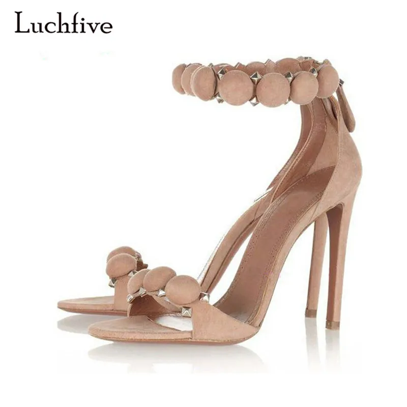 Luchfive Hot Sale Gladiator Sandals Women Rivet Ball Ankle Strap Suede Strappy 10CM High Heels Party Shoes Woman Plus Big Size
Luchfive Hot Sale Gladiator Sandals Women Rivet Ball Ankle Strap Suede Strappy 10CM High Heels Party Shoes Woman Plus Big Size