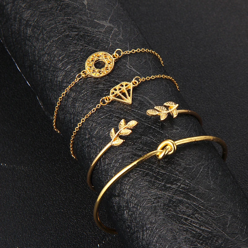 4pcs/Set Fashion Bohemia Leaf Knot Hand Cuff Link Chain Charm Bracelet Bangle for Women Gold Bracelets Femme Jewelry
4pcs/Set Fashion Bohemia Leaf Knot Hand Cuff Link Chain Charm Bracelet Bangle for Women Gold Bracelets Femme Jewelry