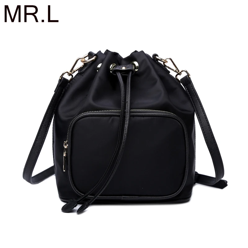 MR.L 2019 Women Bag Oxford Bucket Bag Women Casual Shoulder Bags Brand DesignerLarge Capacity Ladies Crossbody Messenger Bags
MR.L 2019 Women Bag Oxford Bucket Bag Women Casual Shoulder Bags Brand DesignerLarge Capacity Ladies Crossbody Messenger Bags