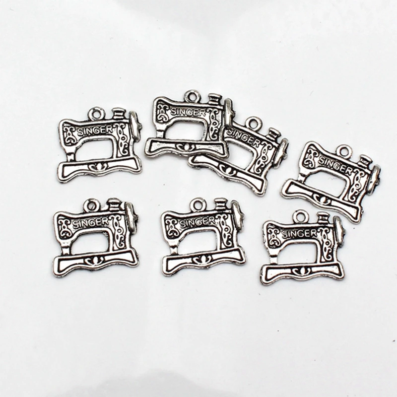 10pcs Charms vintage treadle sewing machine 17*20mm Antique Tibetan Silver Pendant Finding Accessories Vintage Necklace Handmade
10pcs Charms vintage treadle sewing machine 17*20mm Antique Tibetan Silver Pendant Finding Accessories Vintage Necklace Handmade