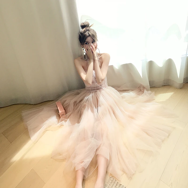 New fishbone waist Summer Palace wind white gauze of tall waist strapless dress
New fishbone waist Summer Palace wind white gauze of tall waist strapless dress