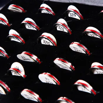25-piece minimalist design red striped couple ring Korean version of titanium steel ring accessories unisex
25-piece minimalist design red striped couple ring Korean version of titanium steel ring accessories unisex