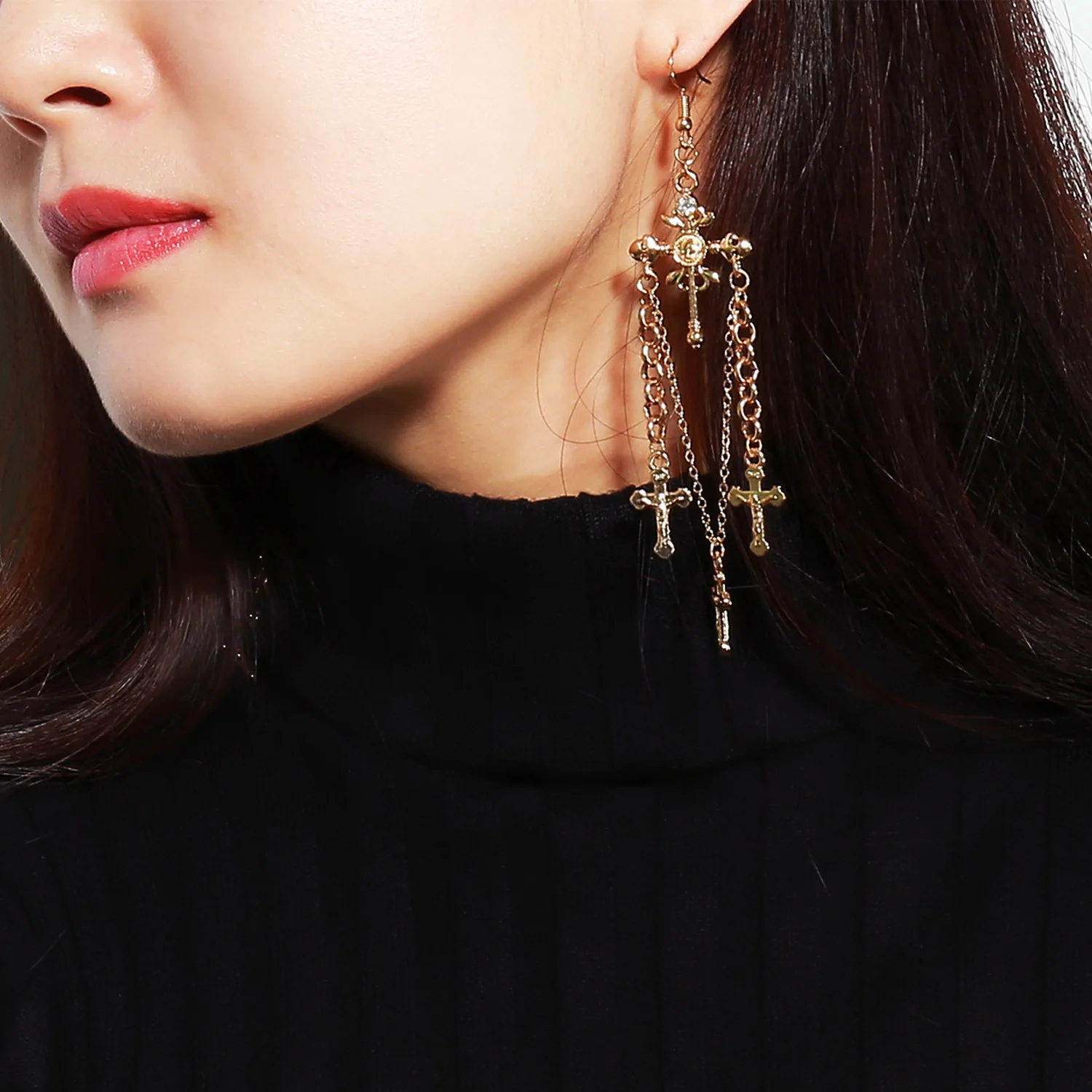 Women Unique Long Chain Cross Rhinestone Inlaid Drop Earrings Dangle Jewelry Long Pearl Chain Circle Earrings Fashion Jewerly
Women Unique Long Chain Cross Rhinestone Inlaid Drop Earrings Dangle Jewelry Long Pearl Chain Circle Earrings Fashion Jewerly