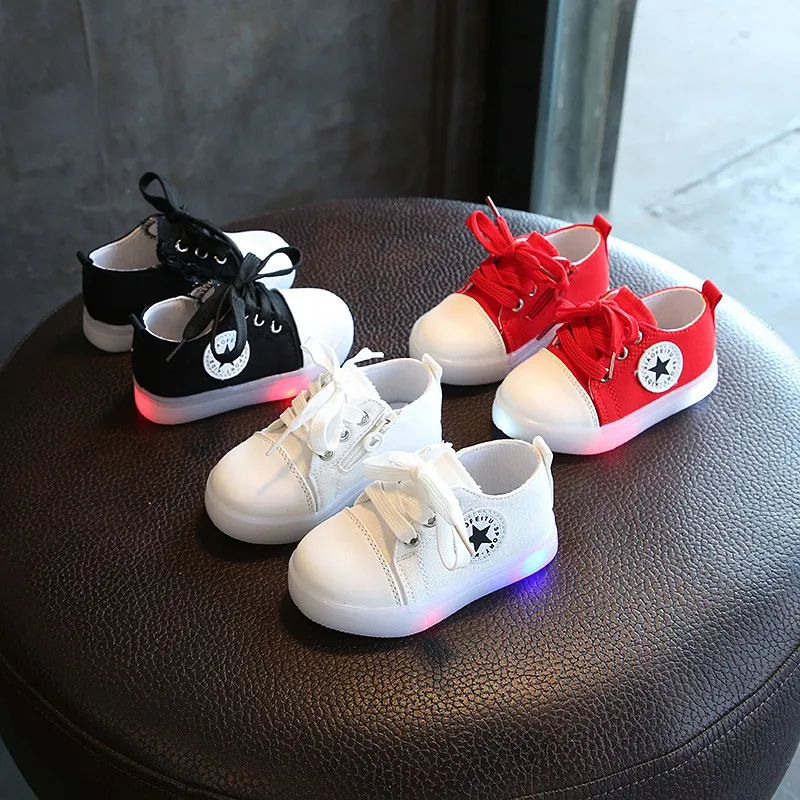 Baby LED Shoes Light Up Kids Boys Girls Sneakers Soft Sole Crib Shoes Children Unisex Leisure Sport Fashion LED Luminous Shoes
Baby LED Shoes Light Up Kids Boys Girls Sneakers Soft Sole Crib Shoes Children Unisex Leisure Sport Fashion LED Luminous Shoes