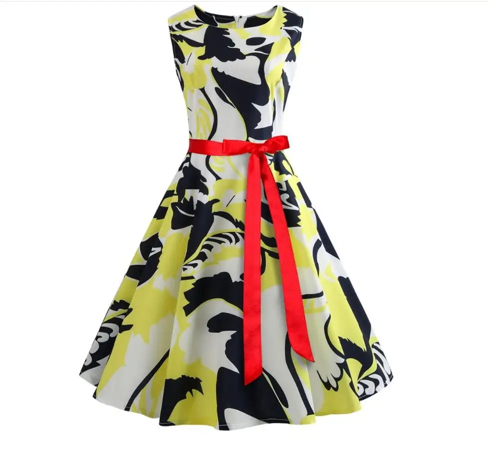 1950s Europe and America large size S-2XL women's summer retro gothic round neck sleeveless print Hepburn party dress
1950s Europe and America large size S-2XL women's summer retro gothic round neck sleeveless print Hepburn party dress