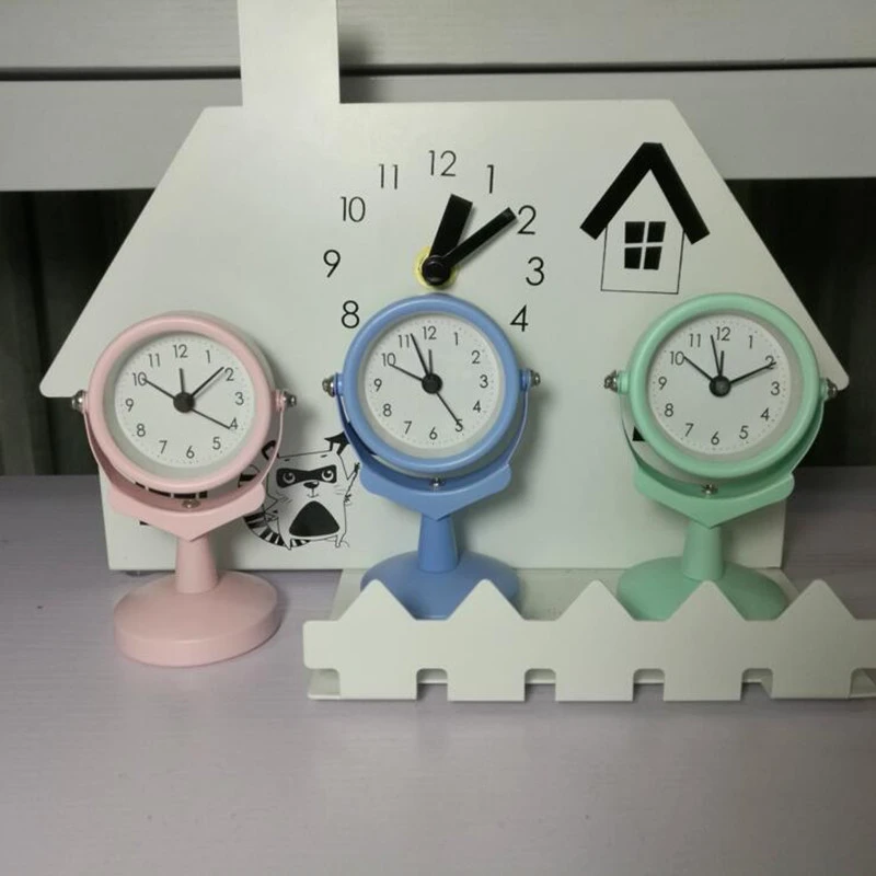 M.Sparkling Searchlighting Models Alarm Clock For Kids/Student New Creative Desktop Clock Small Metal Table Desk Clock
M.Sparkling Searchlighting Models Alarm Clock For Kids/Student New Creative Desktop Clock Small Metal Table Desk Clock