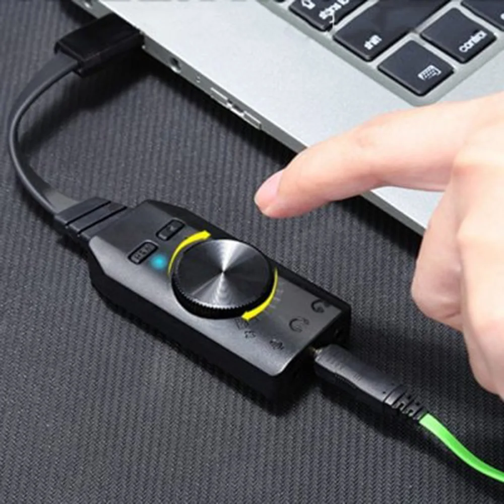 USB Sound Card External Audio Card 3.5mm USB Adapter USB to Earphone Headphone Audio Interface for Computer Sound Card
USB Sound Card External Audio Card 3.5mm USB Adapter USB to Earphone Headphone Audio Interface for Computer Sound Card