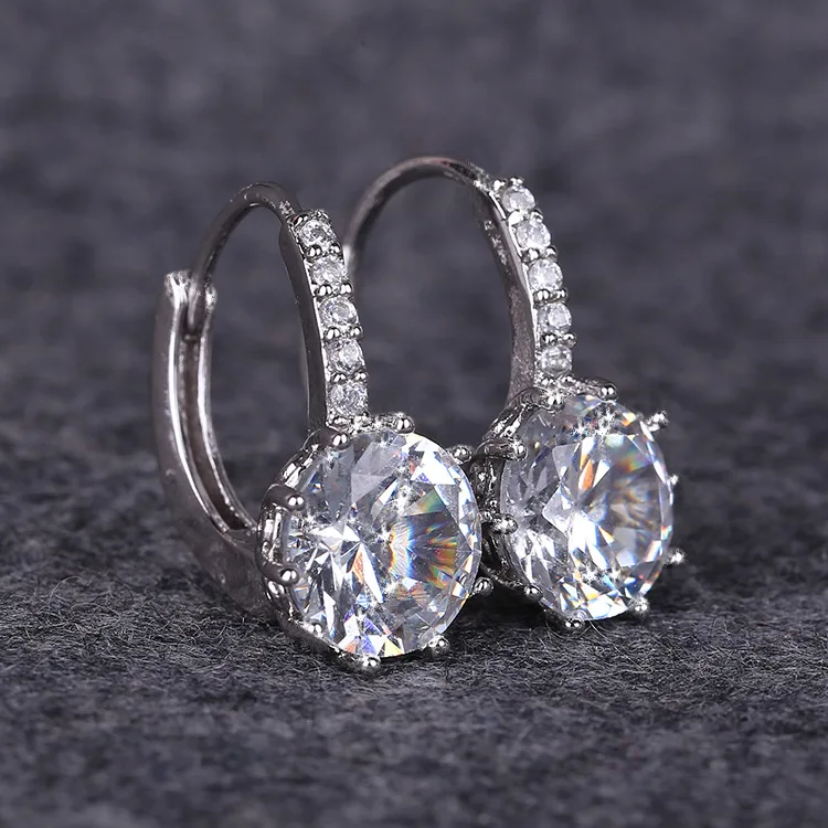 Classic Luxury Round Cubic Zircon Earrings Simple Rhinestone Rose Gold Silver Hoop Earrings for Women Bridal Wedding Jewelry
Classic Luxury Round Cubic Zircon Earrings Simple Rhinestone Rose Gold Silver Hoop Earrings for Women Bridal Wedding Jewelry