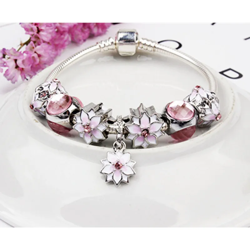 2018 New Fashion Pink Magnolia Bracelet Fashion Personality Creative DIY Jewelry Alloy Bracelet Accessories
2018 New Fashion Pink Magnolia Bracelet Fashion Personality Creative DIY Jewelry Alloy Bracelet Accessories