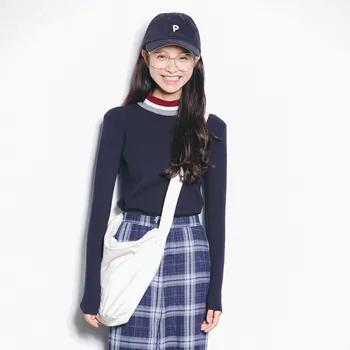 2017 women's spring sweater color block decoration vintage slim knitted sweater A188
2017 women's spring sweater color block decoration vintage slim knitted sweater A188