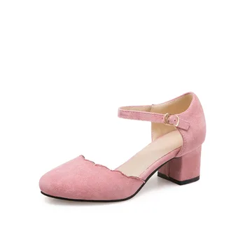 In the spring and summer new female thick with with suede cingulate round head size code 32 43 hollow sandals - 18312
In the spring and summer new female thick with with suede cingulate round head size code 32 43 hollow sandals - 18312
