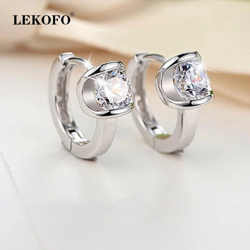 LEKOFO New Luxury Charm Cubic Zirconia Small Stud Earrings 925 Sterling Silver Crystal Earrings For Women Fashion Jewelry
LEKOFO New Luxury Charm Cubic Zirconia Small Stud Earrings 925 Sterling Silver Crystal Earrings For Women Fashion Jewelry