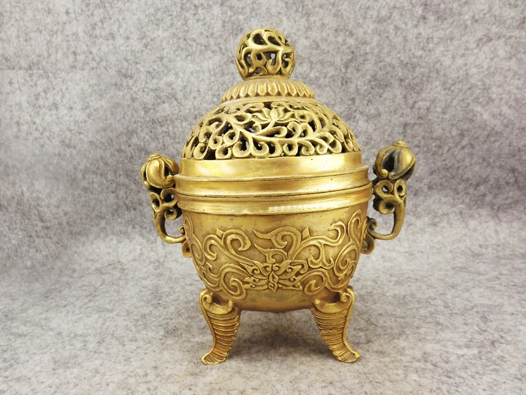Oversized antique copper incense burner lucky incensing incense stove xuande furnace crafts copper Bronze art
Oversized antique copper incense burner lucky incensing incense stove xuande furnace crafts copper Bronze art